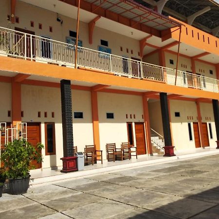 Penginapan Intan Bandara Padang  Exteriér fotografie
